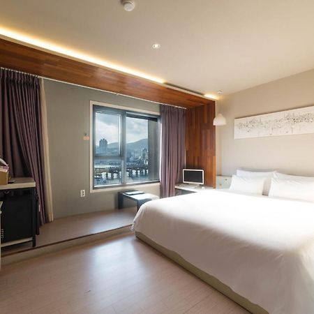 Hotel Bridge Pusan Zewnętrze zdjęcie