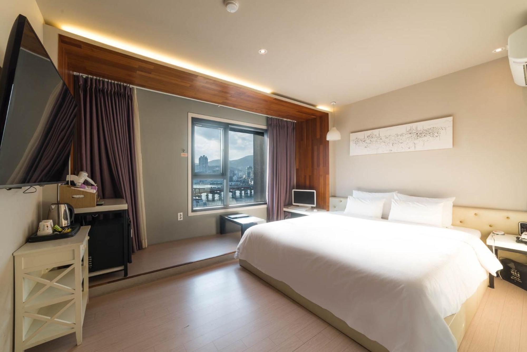 Hotel Bridge Pusan Zewnętrze zdjęcie