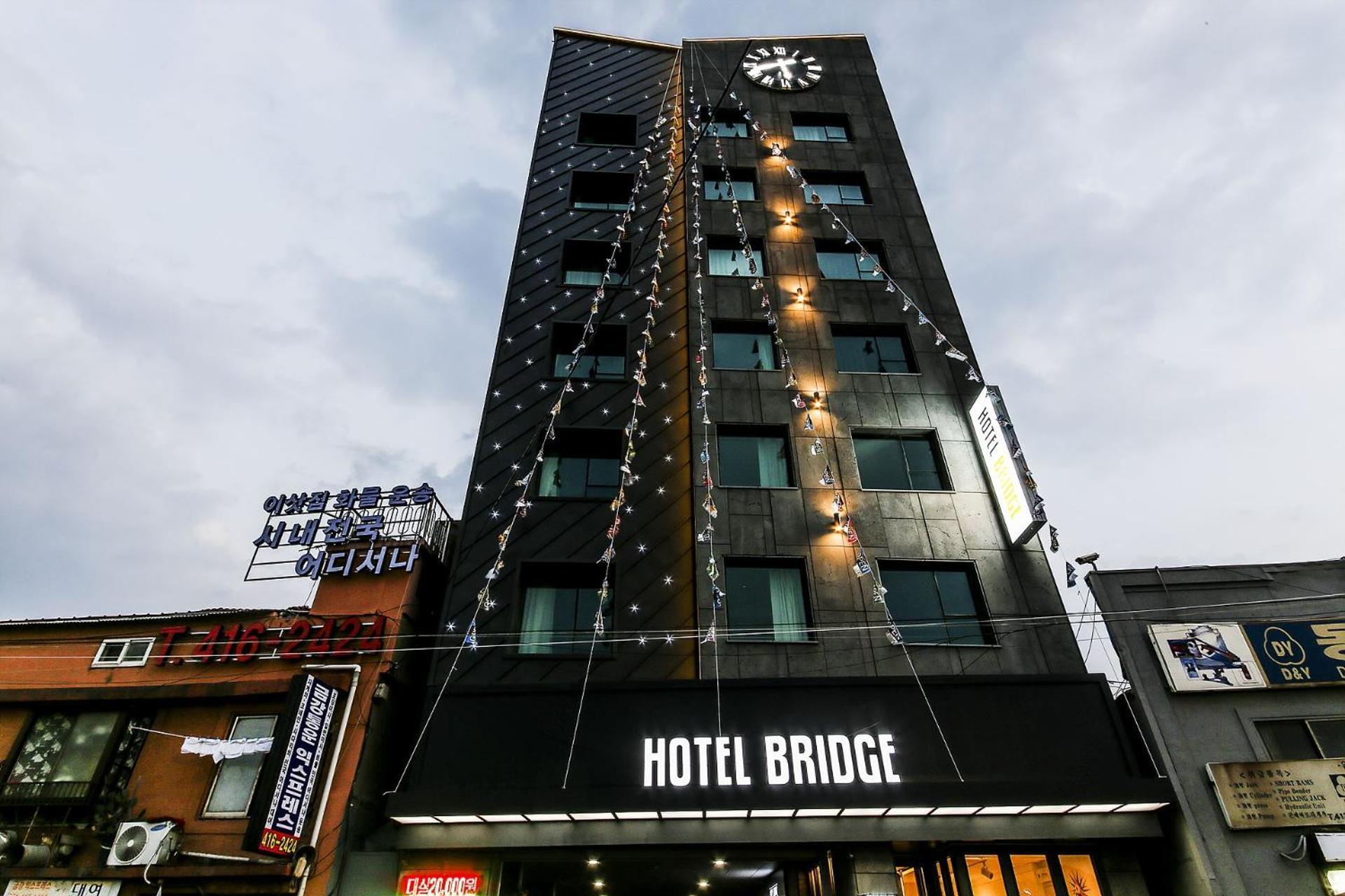 Hotel Bridge Pusan Zewnętrze zdjęcie