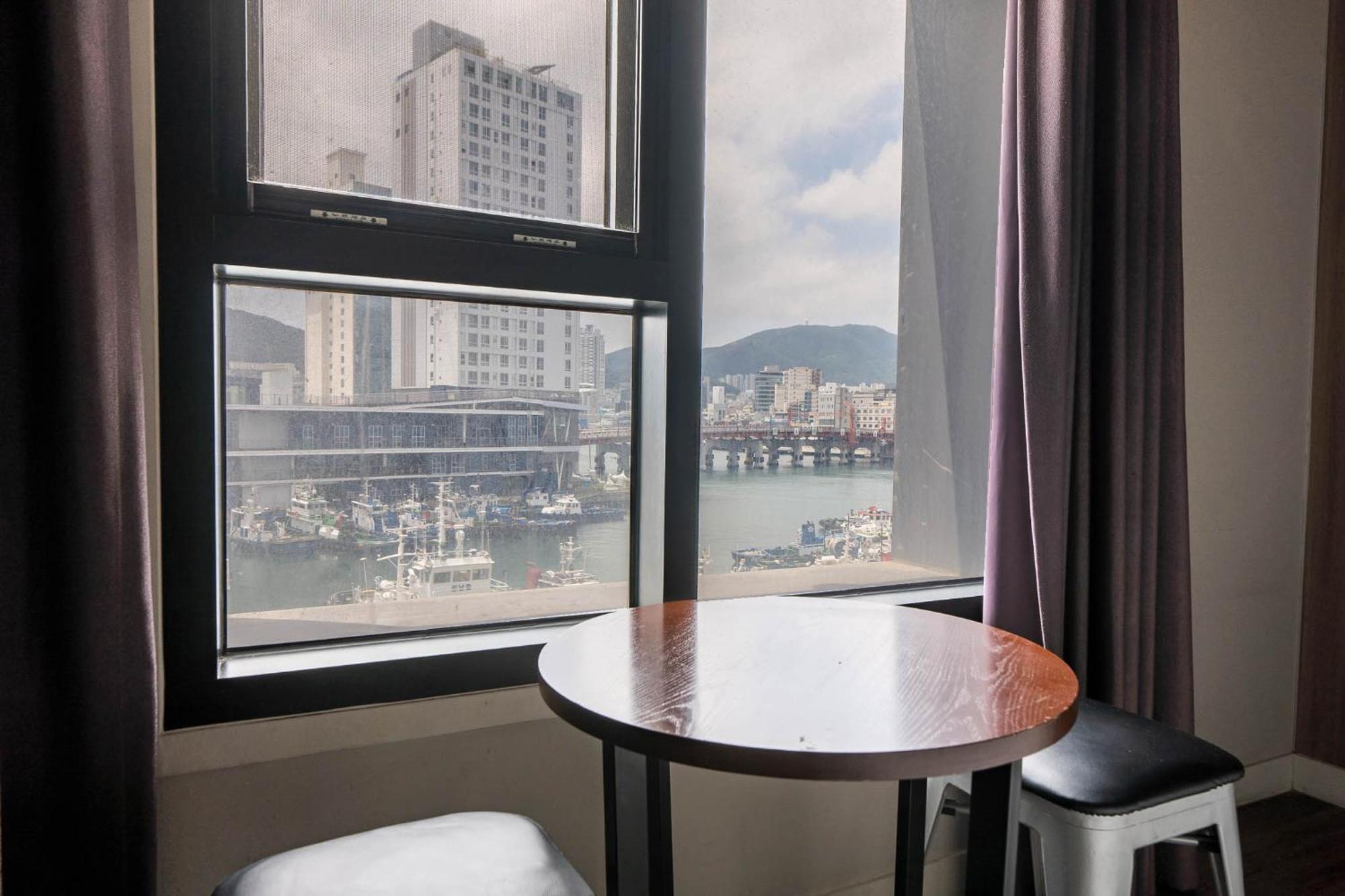 Hotel Bridge Pusan Zewnętrze zdjęcie