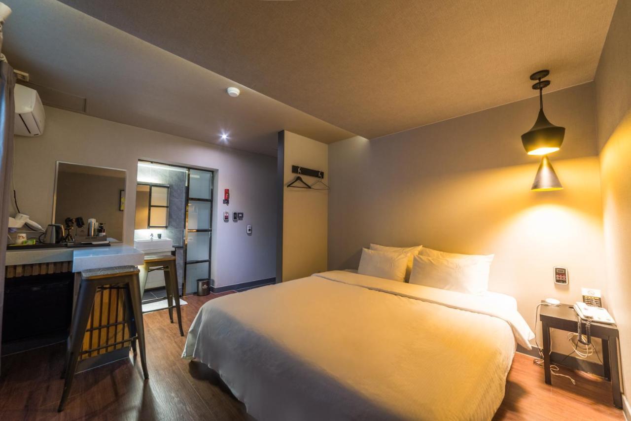 Hotel Bridge Pusan Zewnętrze zdjęcie